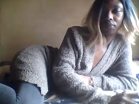 Blackhornybitc Webcam Show