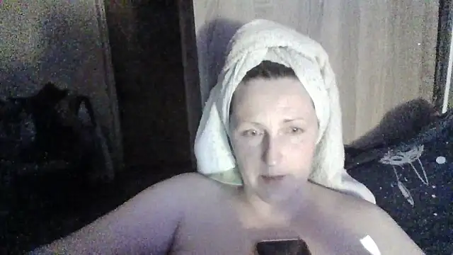AllaSowinskaya 即時 XXX 聊天