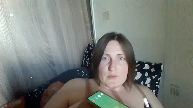 AllaSowinskaya's Live XXX Chat