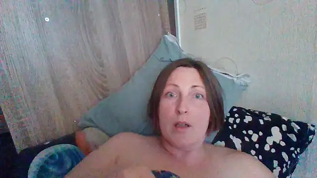 AllaSowinskaya Chat XXX in diretta