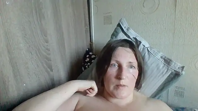 Chat +18 de AllaSowinskaya ao vivo
