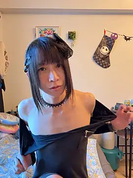 sayaka27: διαδικτυακό σόου στην κάμερα