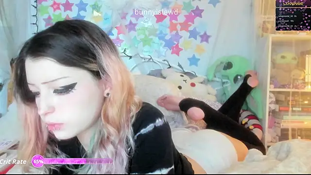 bunnyislewd Chat XXX in diretta