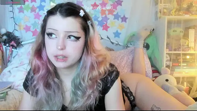 bunnyislewd Show in webcam