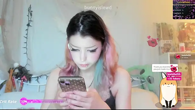 bunnyislewd Show in webcam