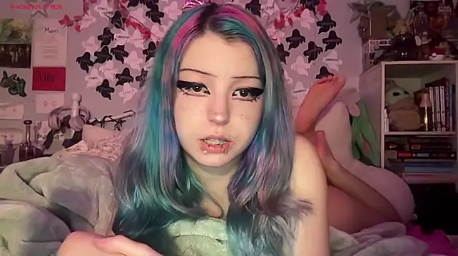 bunnyislewd Chat XXX in diretta