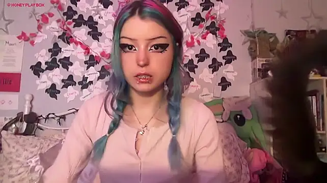 Chat XXX en directo de bunnyislewd
