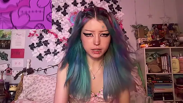 Pokazy przed kamerką – bunnyislewd