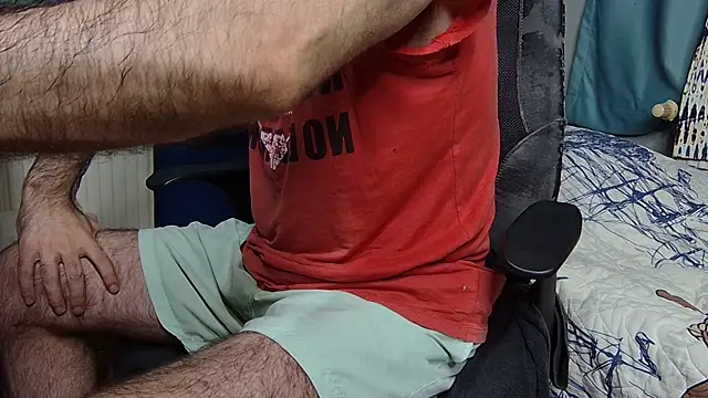 عرض كام hairybearcb