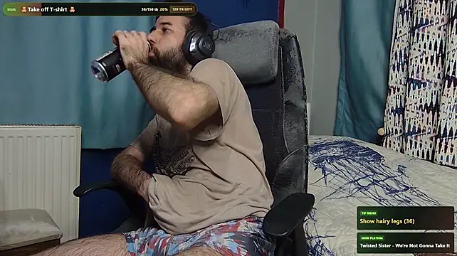 عرض كام hairybearcb