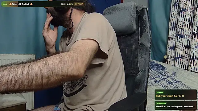 hairybearcb Show in webcam