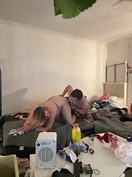 uncouple91 – webcam-show