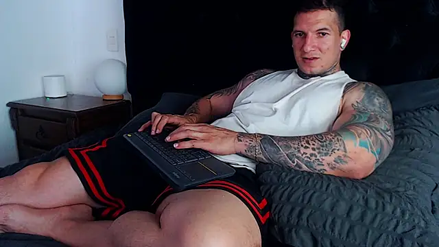 Show de Shane_Clay na webcam