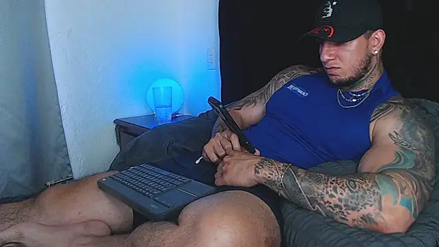 Shane_Clay Pertunjukan Webcam