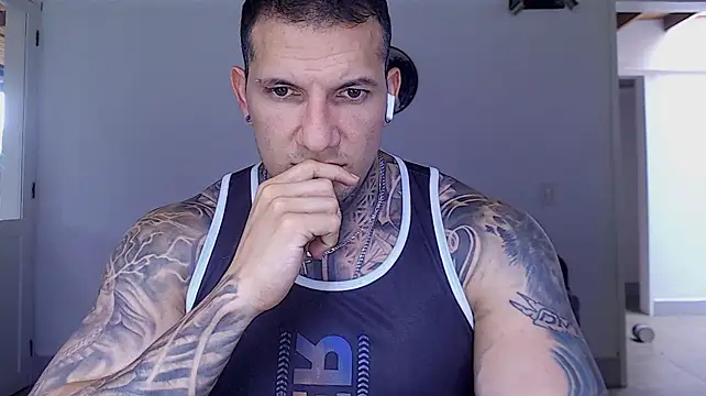 Shane_Clay 现场XXX聊天