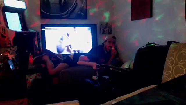 Discreetlylimitlessのウェブカメラショー