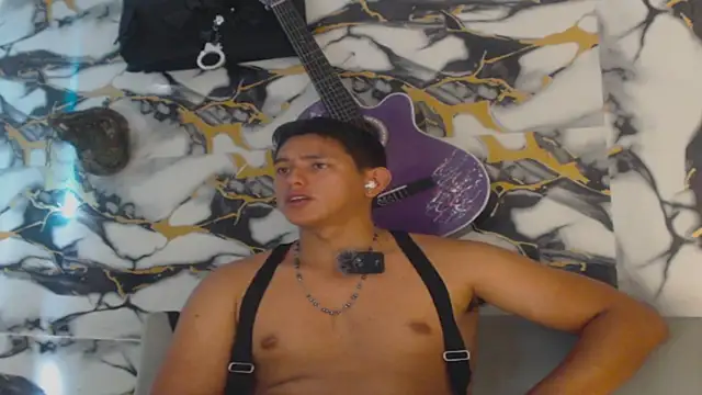 Hiroshi_Shen webcam show