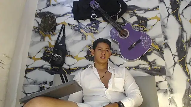 عرض كام Hiroshi_Shen