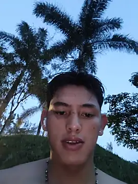 Hiroshi_Shen Pertunjukan Webcam