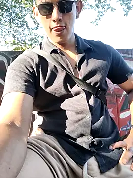 Hiroshi_Shen's Webcam Show