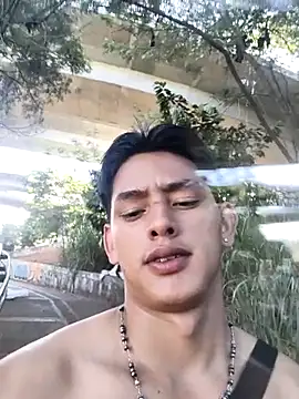 Hiroshi_Shen Pertunjukan Webcam