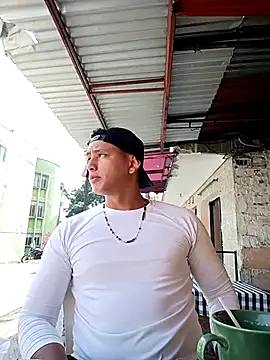 Hiroshi_Shen webkamerás műsora