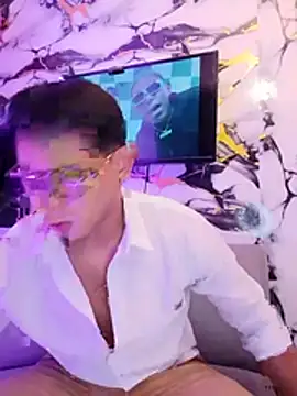 Hiroshi_Shen's Webcam Show
