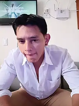 Hiroshi_Shen Pertunjukan Webcam