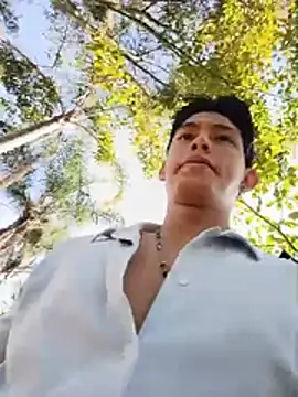 Hiroshi_Shen webkamerás műsora