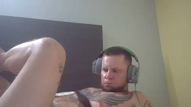 Вебкам-шоу tattedpipeliner