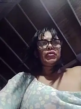 Xoticxenax's Live XXX Chat