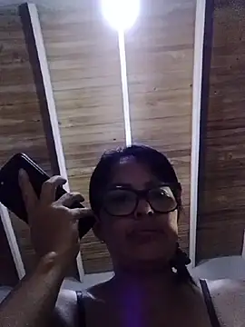 Xoticxenax's Live XXX Chat