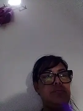 Xoticxenax's Live XXX Chat