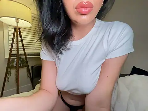 Pokazy przed kamerką – FrancescaXO