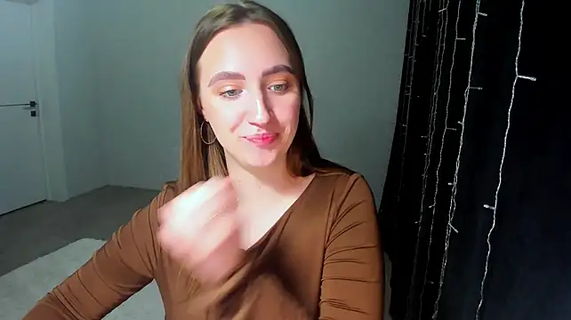 Wise_Bunny Adlı Modelin Canlı XXX Sohbeti