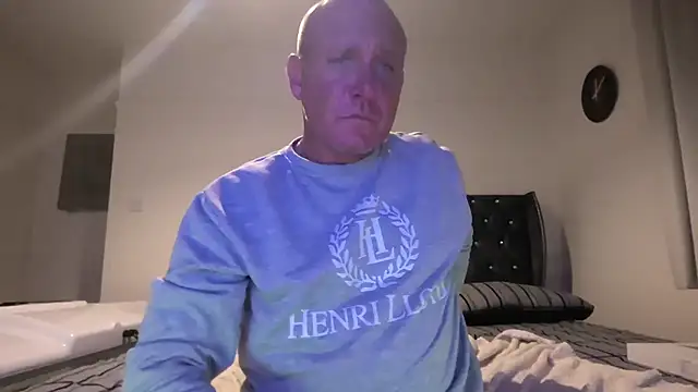 8inchrockhardtom – webcam-show