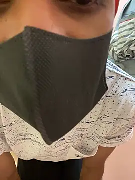 Show modela SL_NIKI_PUBLIC na web-kameri