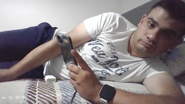 HotwifeAvcisiOlgunAdam Chat XXX in diretta