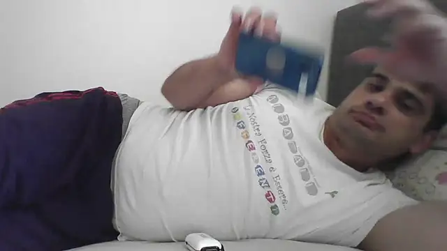 HotwifeAvcisiOlgunAdamのウェブカメラショー