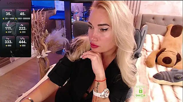FreeBerryMILFn Live XXX chat