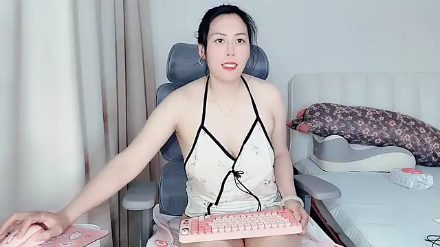 Eve5215's Webcam Show