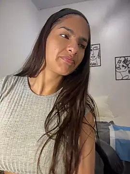 chicachocolate01 Live XXX Chat