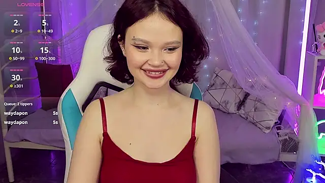 צ'אט XXX בשידור חי של EmilyChaves