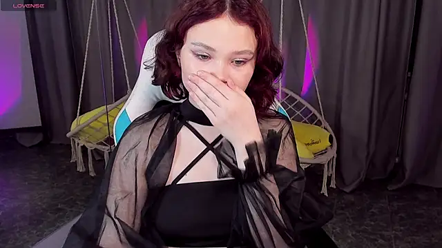 EmilyChaves webcam show