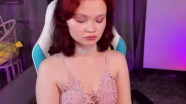 EmilyChaves' Live XXX Chat