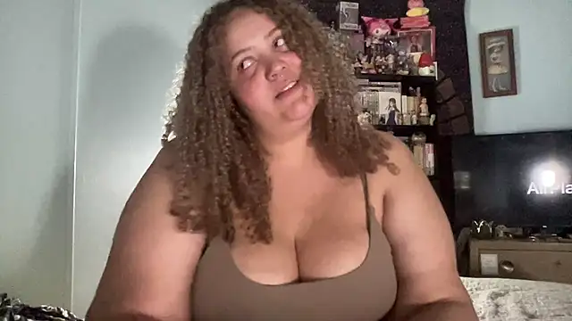 mixxedgoodness Show in webcam