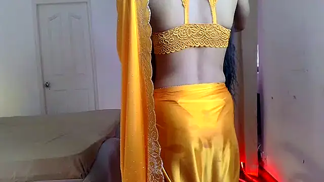 Mini_Meera লাইভ XXX চ্যাট