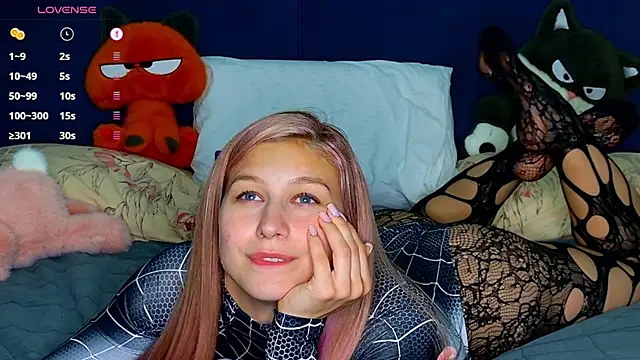 Show modela MissEmilyMiller na web-kameri