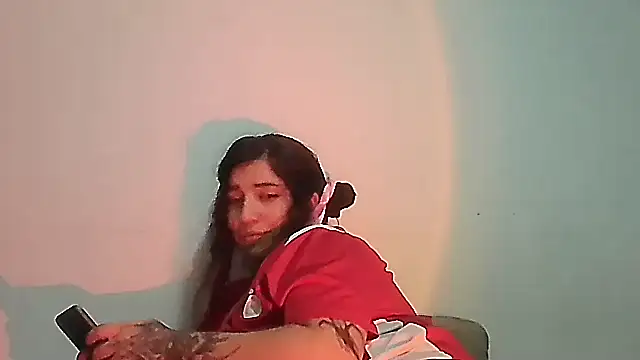 creepyh0e_'s Live XXX Chat