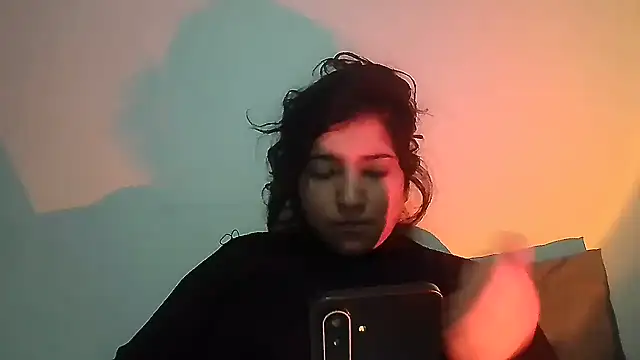צ'אט XXX בשידור חי של creepyh0e_